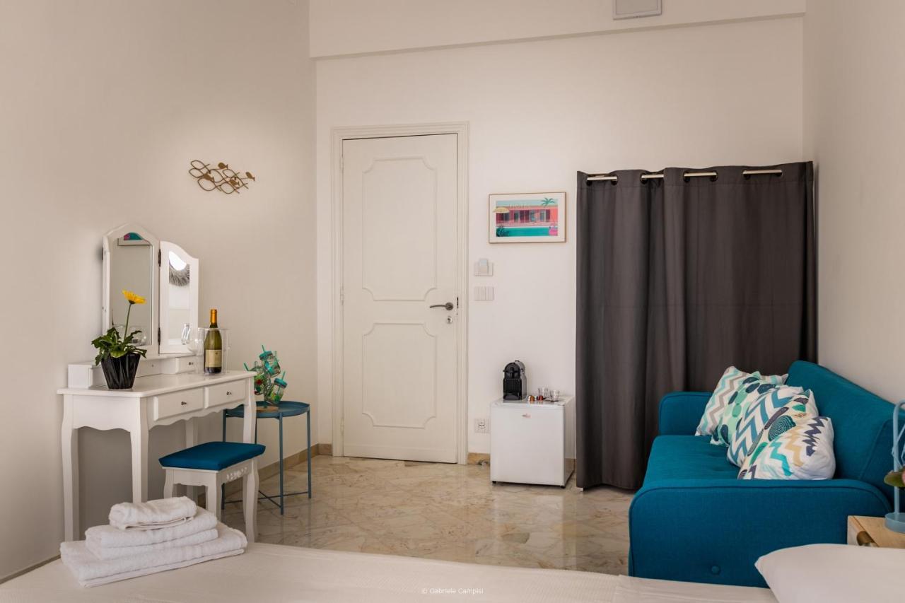 Oniro Bed & Breakfast Авола Екстериор снимка
