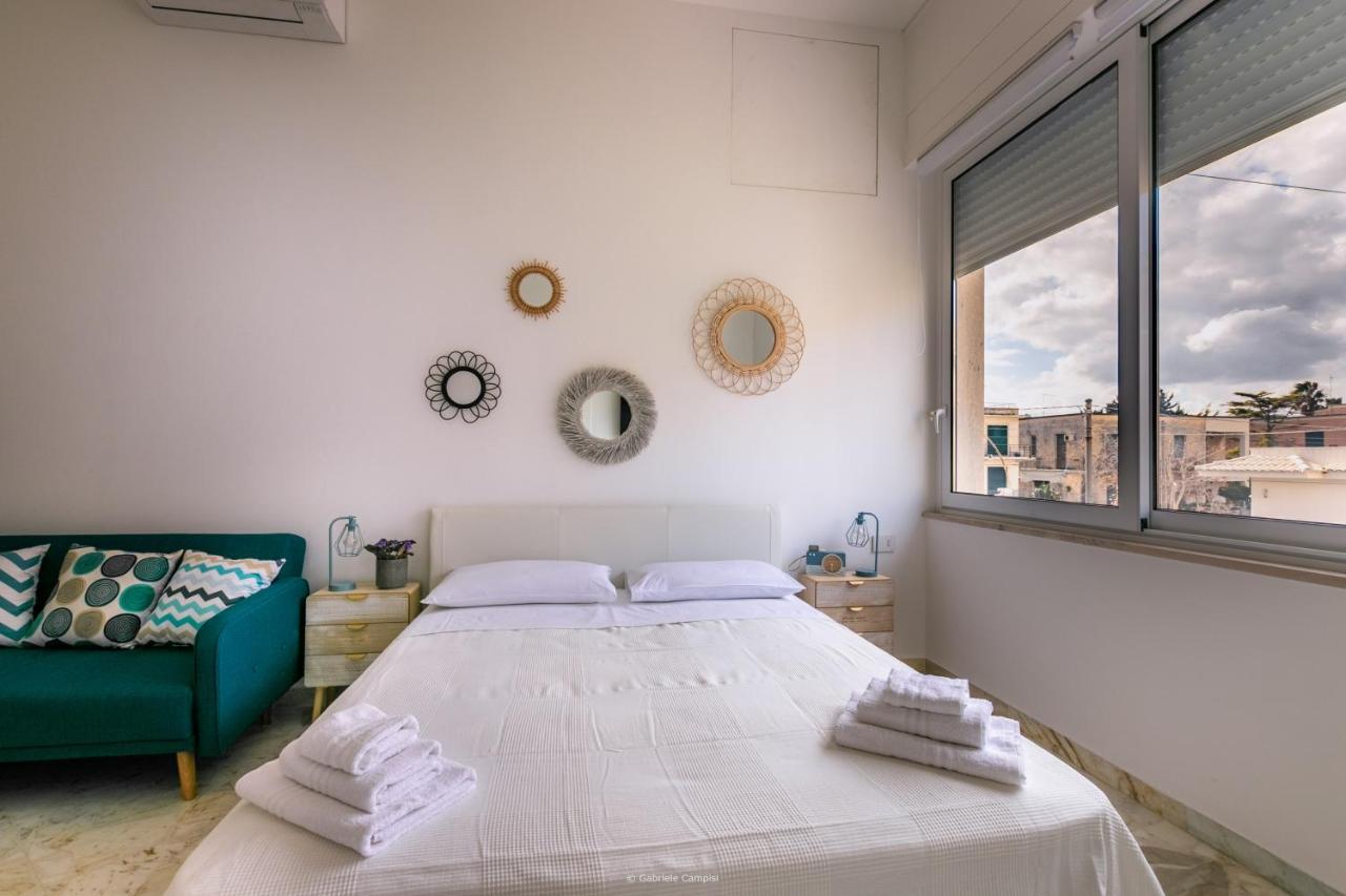 Oniro Bed & Breakfast Авола Екстериор снимка