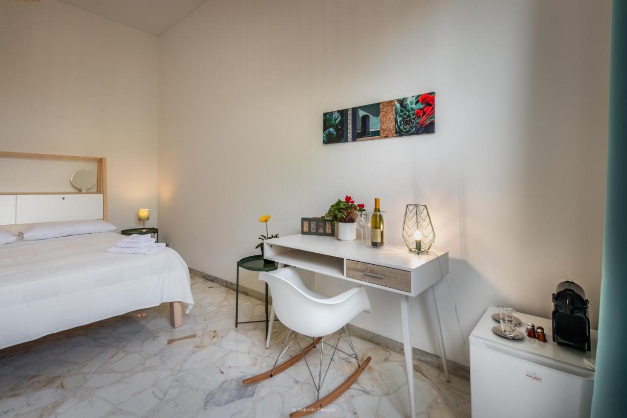 Oniro Bed & Breakfast Авола Екстериор снимка